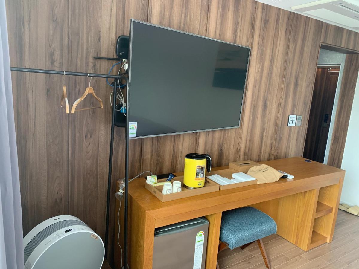Am Ort Hotel Yeosu Eksteriør bilde