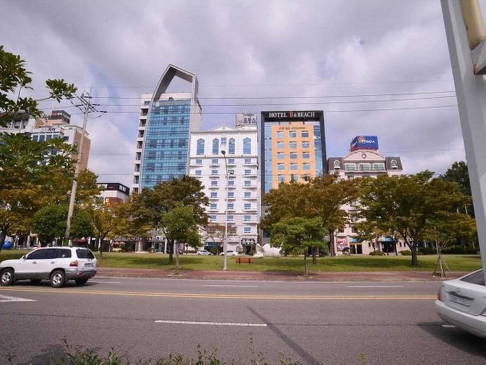 Am Ort Hotel Yeosu Eksteriør bilde